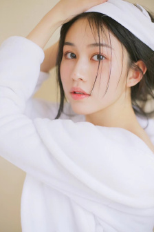 明星专题：李宣